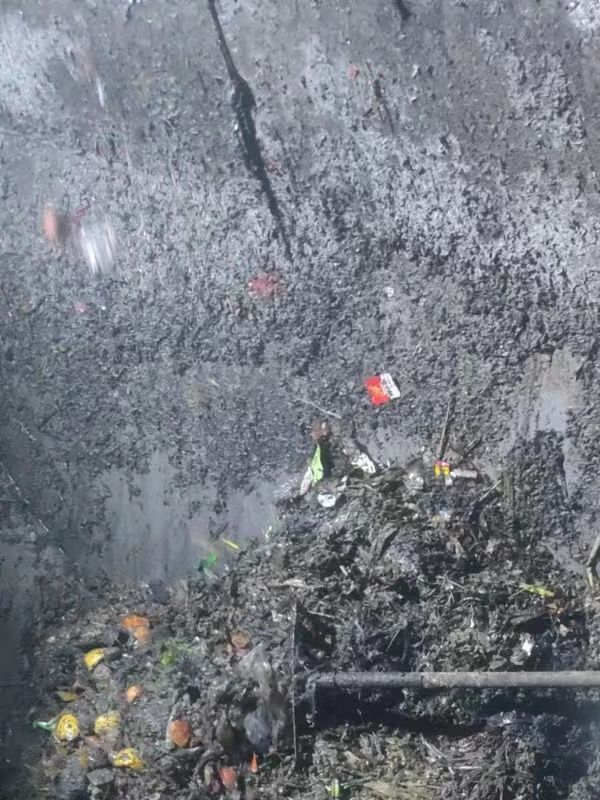 渭滨污水池清理