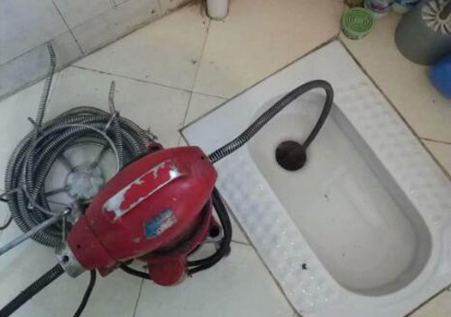 渭滨管道疏通,厕所马桶下水道疏通联系电话多少？